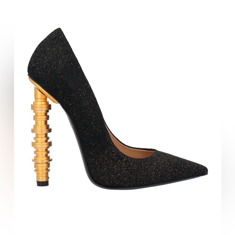 Julia Haart Black and Gold High Heel Pumps
size 9